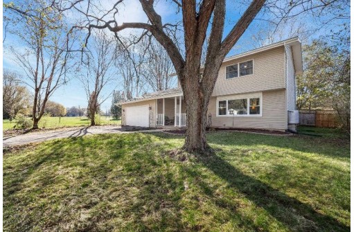 5941 Monticello Way, Madison, WI 53719