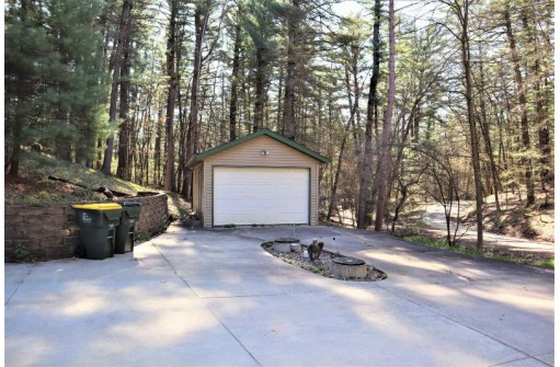 S1748 White Birch Drive, Wisconsin Dells, WI 53965