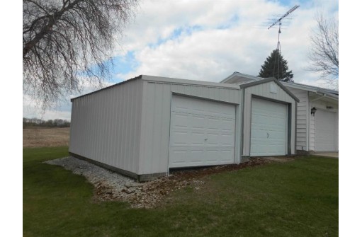 N10071 Hazelnut Road, Burnett, WI 53922