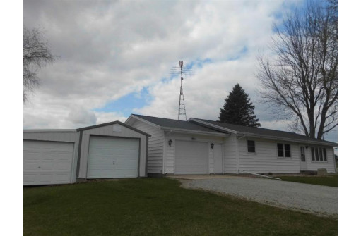 N10071 Hazelnut Road, Burnett, WI 53922