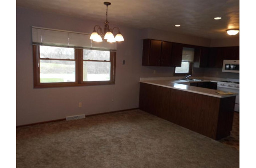 N10071 Hazelnut Road, Burnett, WI 53922