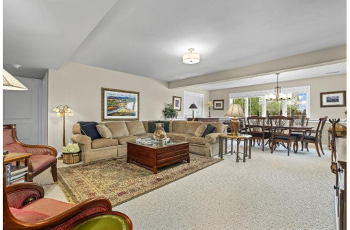 1905 Dewberry Drive, Madison, WI 53719