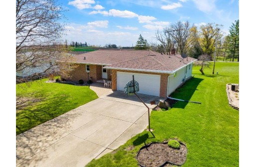 1895 Weber Drive, Sun Prairie, WI 53590