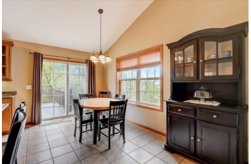 4009 Sutteridge Trail, Madison, WI 53704