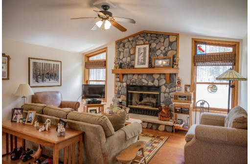 W5261 Wiley Lane, New Lisbon, WI 53950