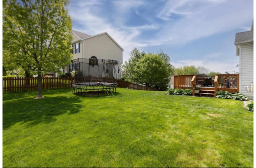 5017 Esker Drive, Madison, WI 53704