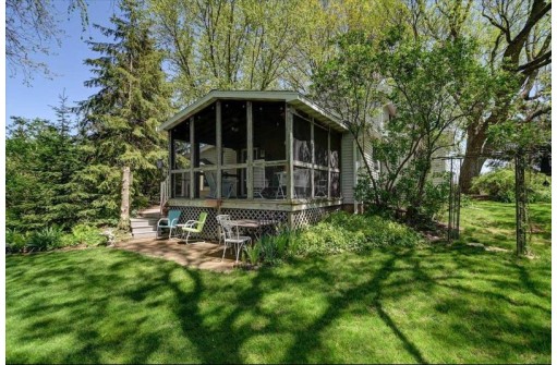 2019 Williams Drive, Stoughton, WI 53589