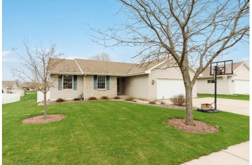 4631 Parkwood Drive, Milton, WI 53563