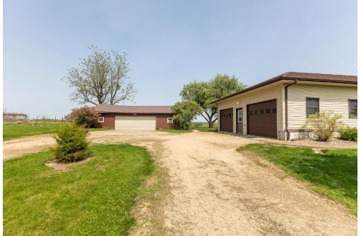 15430 Highway 23, Darlington, WI 53530