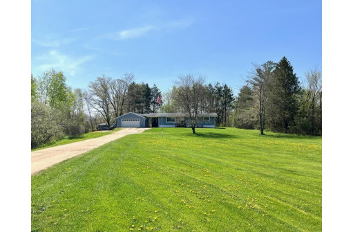 33215 Grosbeak Avenue, Camp Douglas, WI 54618