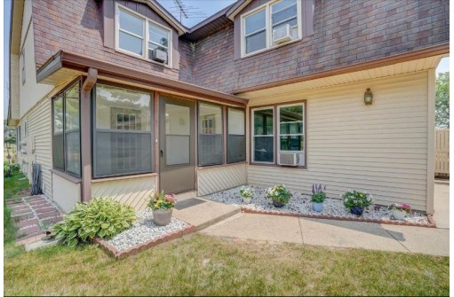 403 Saddle Ridge, Portage, WI 53901