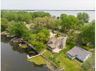 3498 Orvold Park Drive McFarland, WI 53558