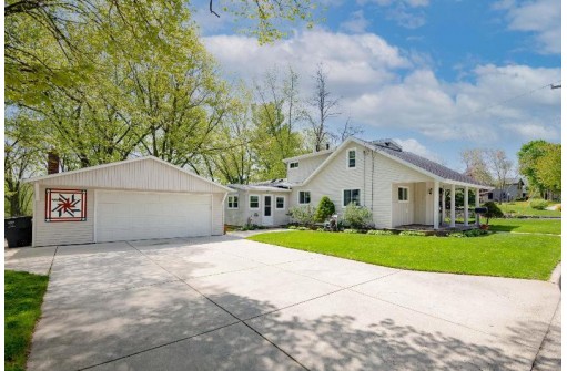 353 W Ann Street, Whitewater, WI 53190