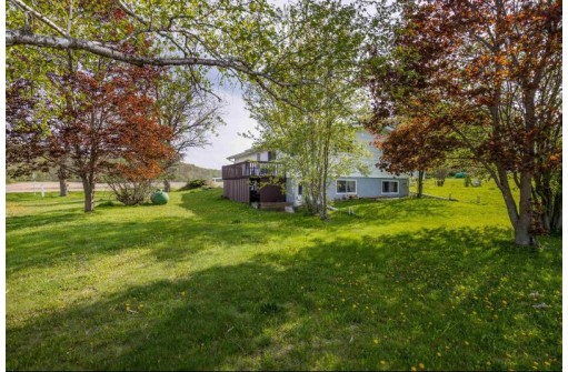 8400 Community Road, Belleville, WI 53508