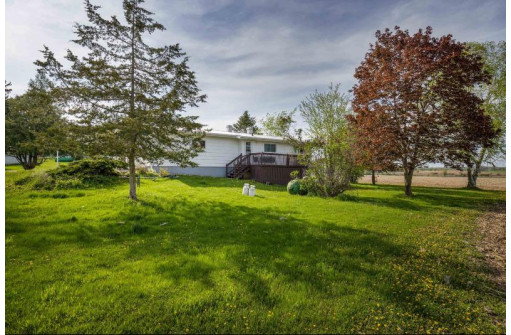 8400 Community Road, Belleville, WI 53508