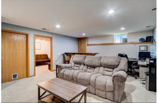 5413 Day Tripper Drive, Madison, WI 53718