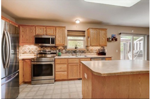 5413 Day Tripper Drive, Madison, WI 53718