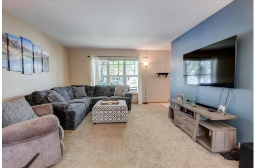 5413 Day Tripper Drive, Madison, WI 53718