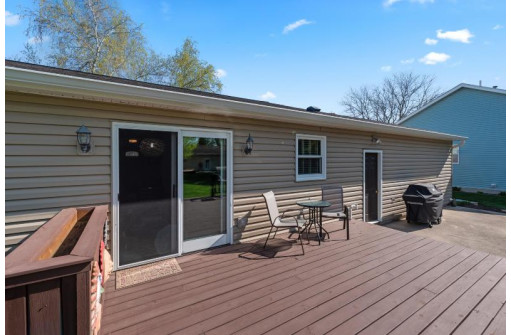 407 Eilbes Avenue, Beaver Dam, WI 53916