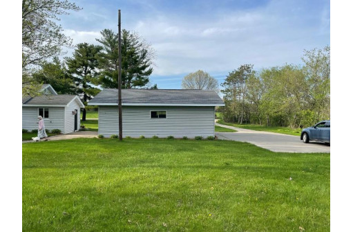 E8303 N Reedsburg Road, Reedsburg, WI 53959