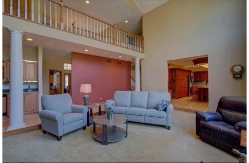 1156 Mcmahon Drive, Sun Prairie, WI 53590