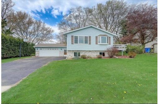 853 Willson Street, Baraboo, WI 53913