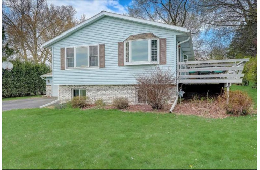 853 Willson Street, Baraboo, WI 53913