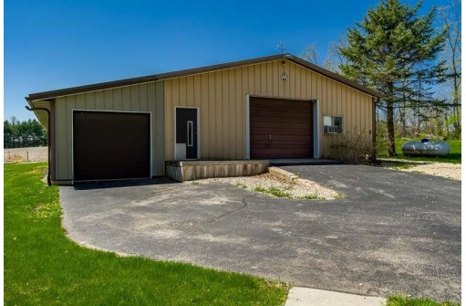 9737 W Highway 213, Beloit, WI 53511