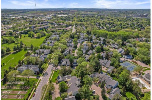 7305 Cedar Creek Trail, Madison, WI 53717