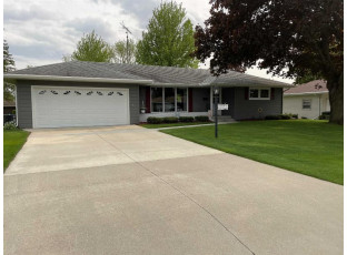 25 Highland Avenue Ripon, WI 54971