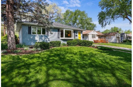 58 Bradford Lane, Madison, WI 53714