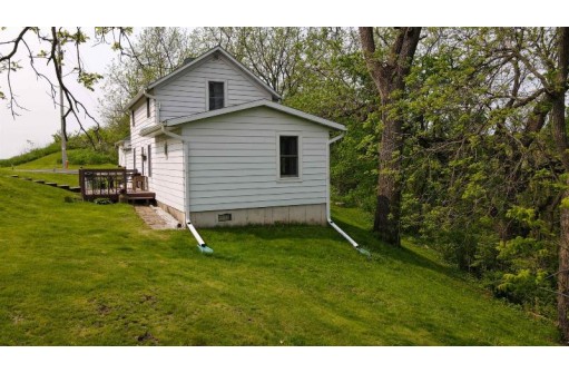 31618 Highway 80, Muscoda, WI 53573