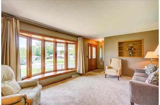 6230 Goede Circle, Waunakee, WI 53597