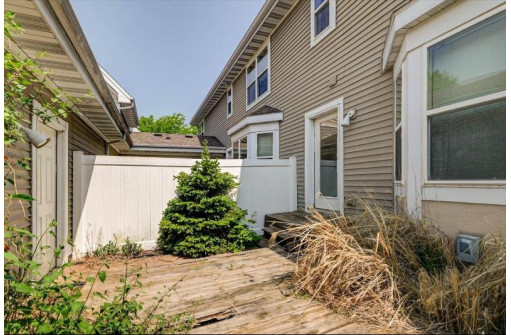 3744 Mammoth Trail, Madison, WI 53719