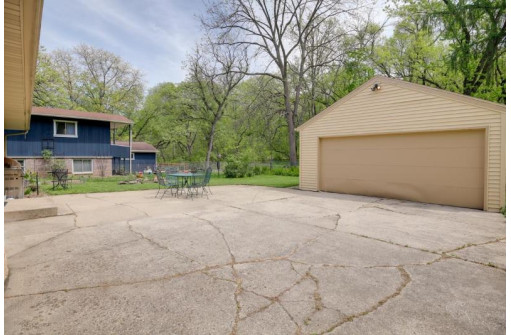 5737 Forsythia Place, Madison, WI 53705