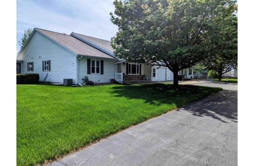 808 Pattee Drive, Waupun, WI 53963