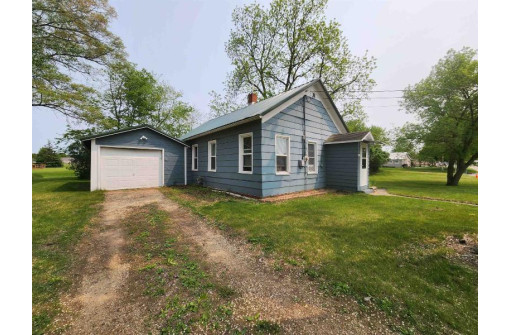 1010 N 2nd Street, Muscoda, WI 53573