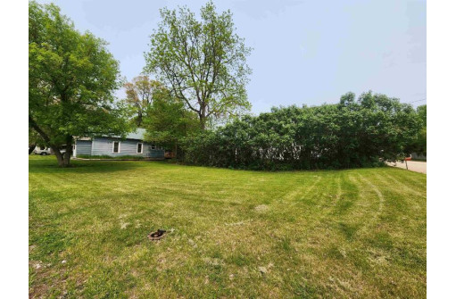 1010 N 2nd Street, Muscoda, WI 53573