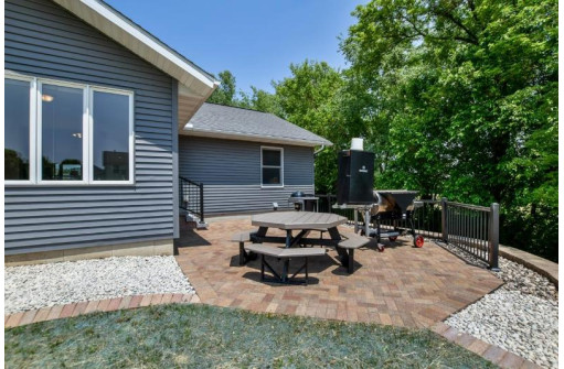 415 Sunset Drive, Lodi, WI 53555