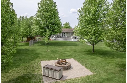 N7088 2nd Drive, Westfield, WI 53964