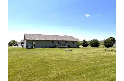 7826 Jackpine Avenue, Sparta, WI 54656