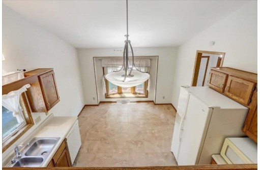 7122 E Valley Ridge Drive, Madison, WI 53719