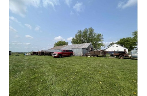 6807 Highway 18, Fennimore, WI 53809