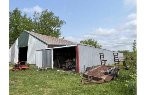 6807 Highway 18, Fennimore, WI 53809