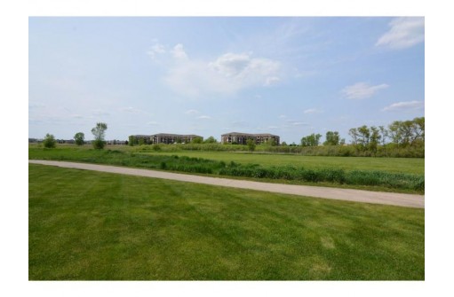 2396 Michigan Avenue, Sun Prairie, WI 53590