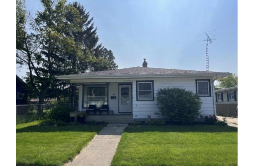 1315 S Pearl Street, Janesville, WI 53546