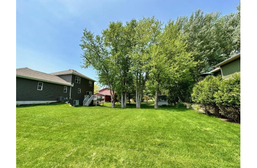 4526 Melwood Lane, Windsor, WI 53598