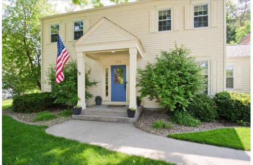 573 S Hillcrest Drive, Verona, WI 53593