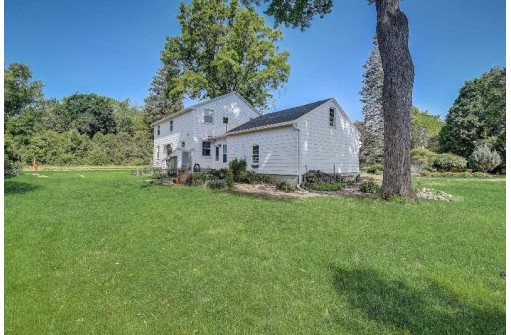 5619 Lacy Road, Fitchburg, WI 53711