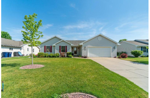 4457 Deer Point Drive, Janesville, WI 53546